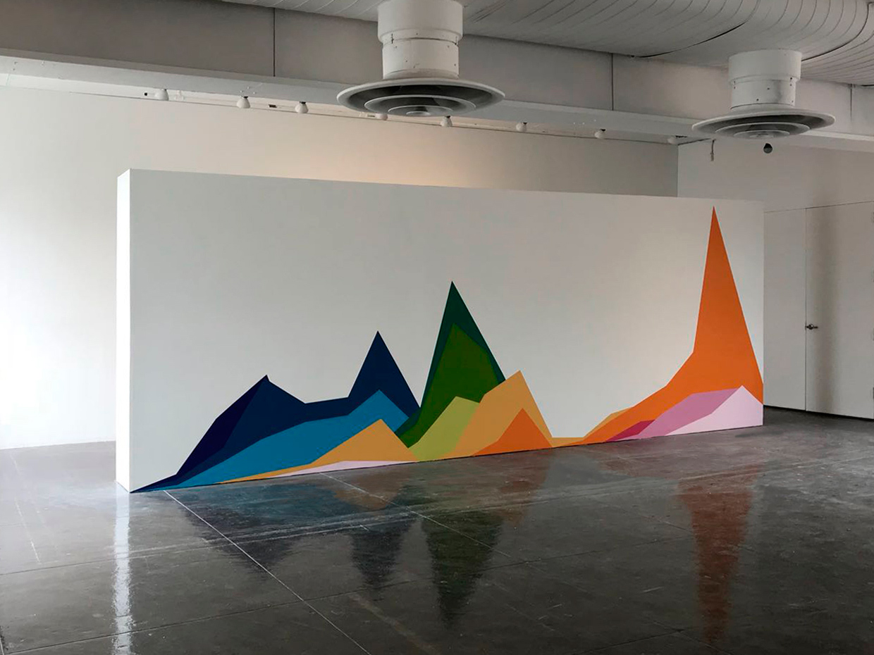 «Two Centuries of U.S. Immigration», 2018, Front view, Mural painting on wall installation, 8’ x 21’ 4’’ x 19’’